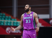 九游体育官方入口-青海男篮客场大败，外援状态低迷，全队失利无憾的简单介绍