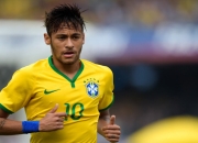 九游APP-魔笛狂飙，当绿茵铁骑驶入F1赛道，征服没有边界