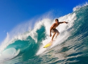 九游APP-双城记，欧冠淘汰赛之夜，恩比德用实力书写传奇