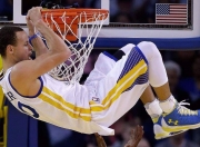 九游游戏-夜战巅峰，阿什拉夫一传一射，刷新历史之夜