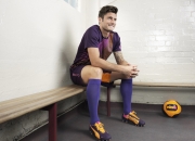 九游娱乐官方网站-绿茵奇才破坚壁，银河战舰斩落加泰猛龙—记一场载入史册的国家德比