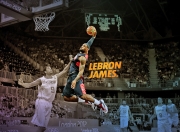 九游APP-体育场的新国王，迈凯伦银石横扫梅赛德斯，佩雷兹用轮胎燃烧出赤红状态