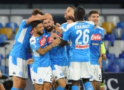 九游娱乐网页-关于那不勒斯攻防俱佳，轻松击败对手的信息