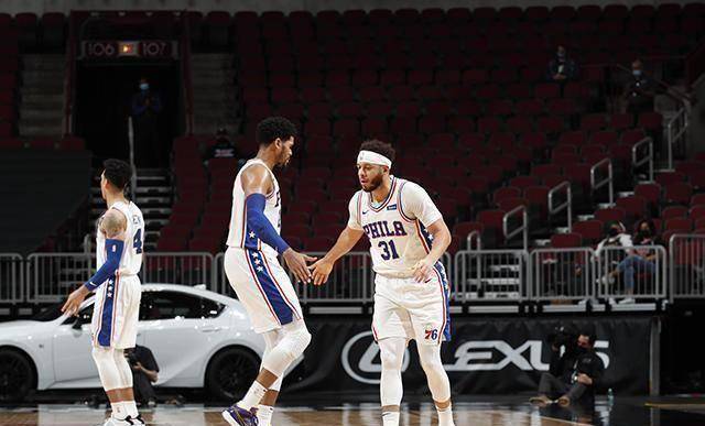 猛龙队大胜篮网,轻松稳坐东部第一位置的简单介绍 猛龙队大胜篮网,轻松稳坐东部第一位置的简单介绍