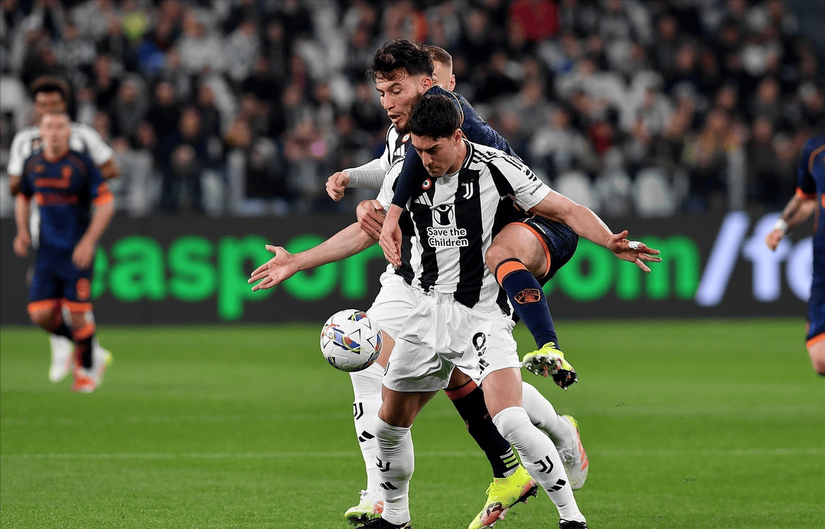 尤文图斯主场大败,无缘小组出线 尤文图斯主场大败,无缘小组出线