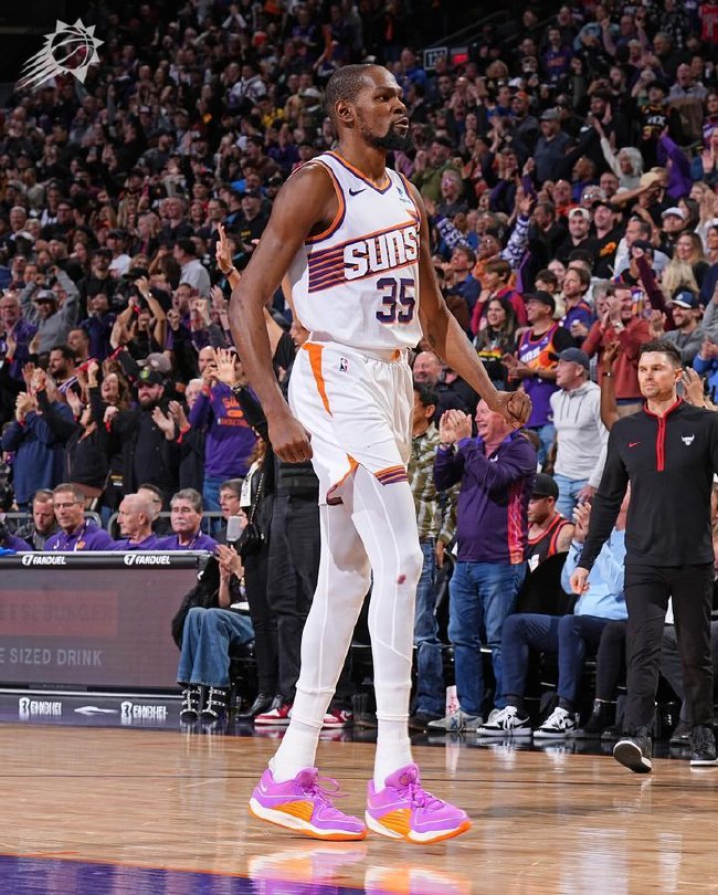 公牛主场告捷国王,取得两连胜 公牛主场告捷国王,取得两连胜