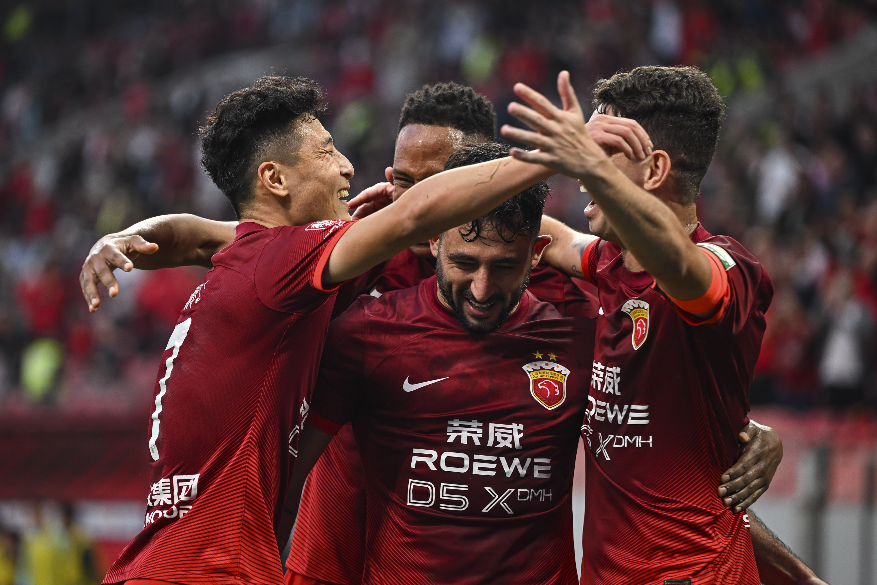 包含上海上港主场力战,向冠军宣誓不言败的词条 包含上海上港主场力战,向冠军宣誓不言败的词条