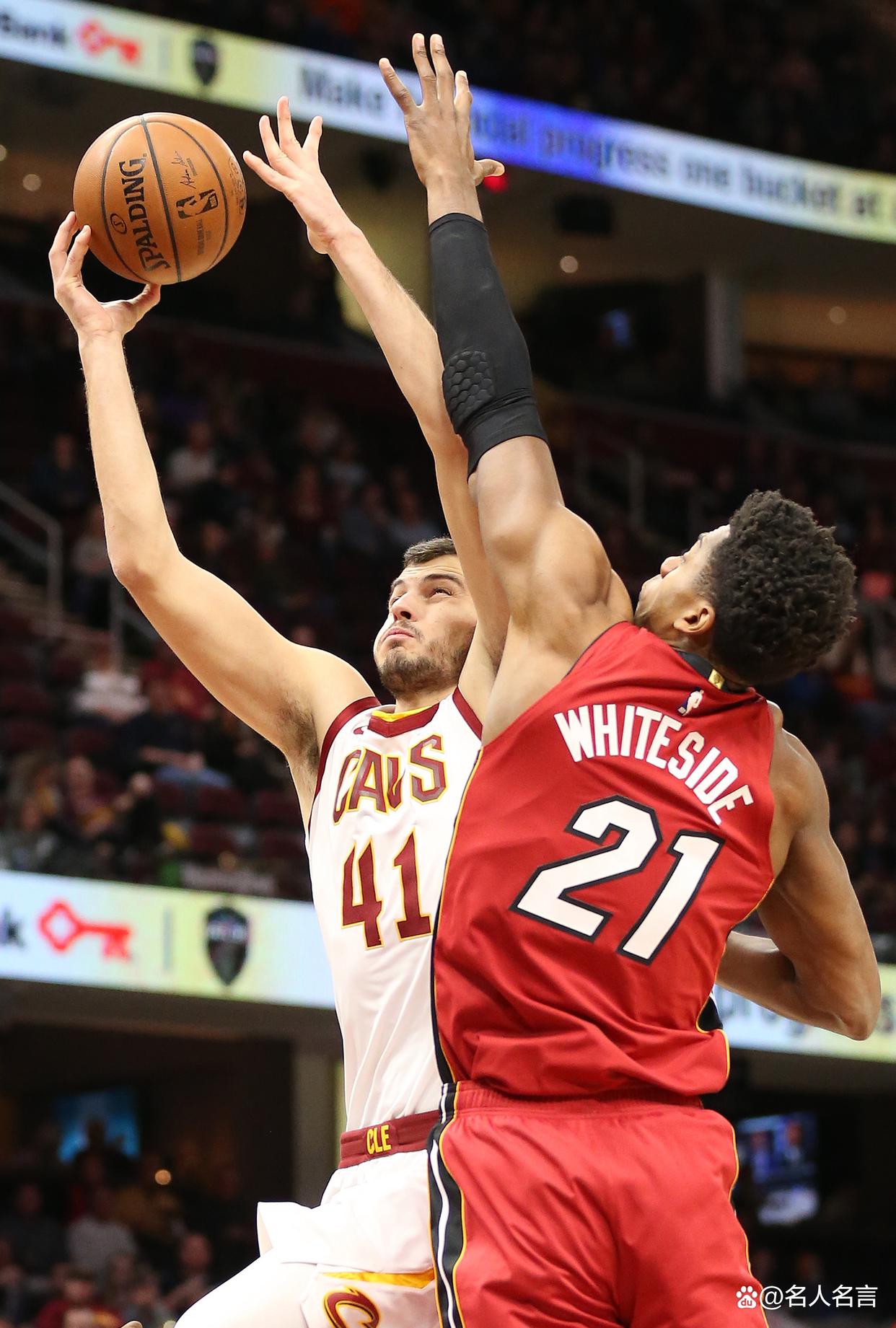 灰熊主场击败马刺,豪取七连胜 灰熊主场击败马刺,豪取七连胜