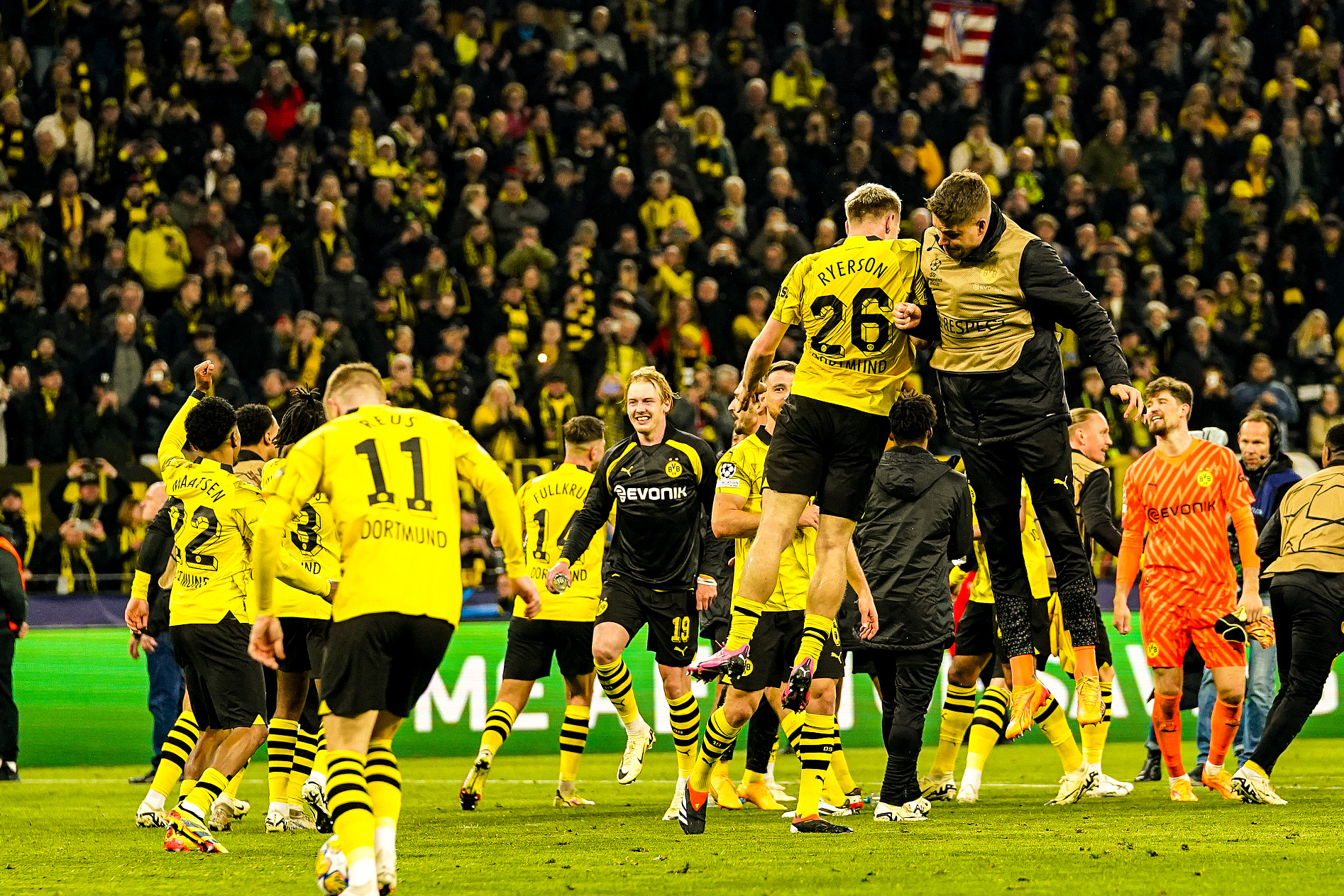 集体发挥优势,多特蒙德夺魁在望 集体发挥优势,多特蒙德夺魁在望