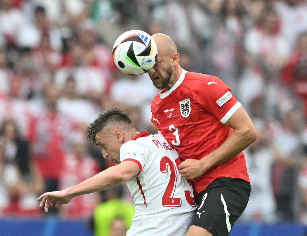 奥地利队逆转波兰队，张继科扛起全队