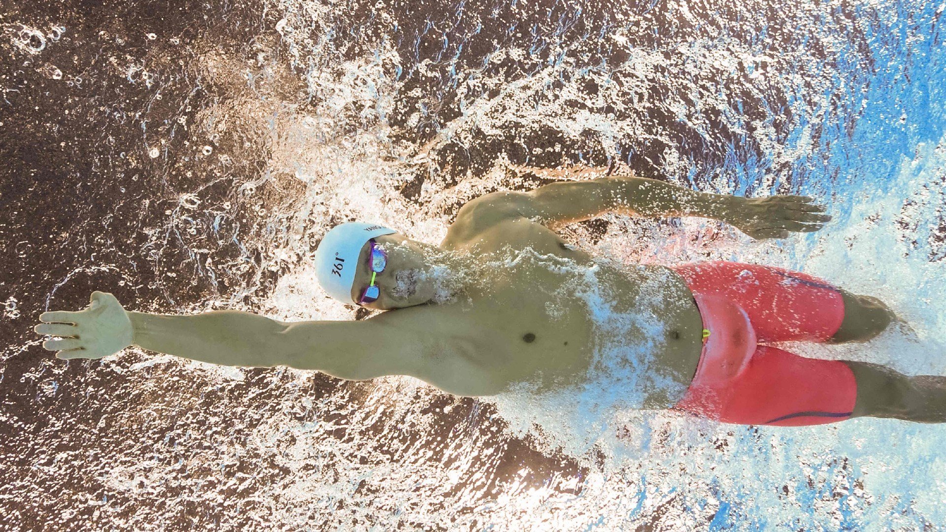 巨星之夜！拉文统治攻防两端，广东三节打花吉林锁定胜局